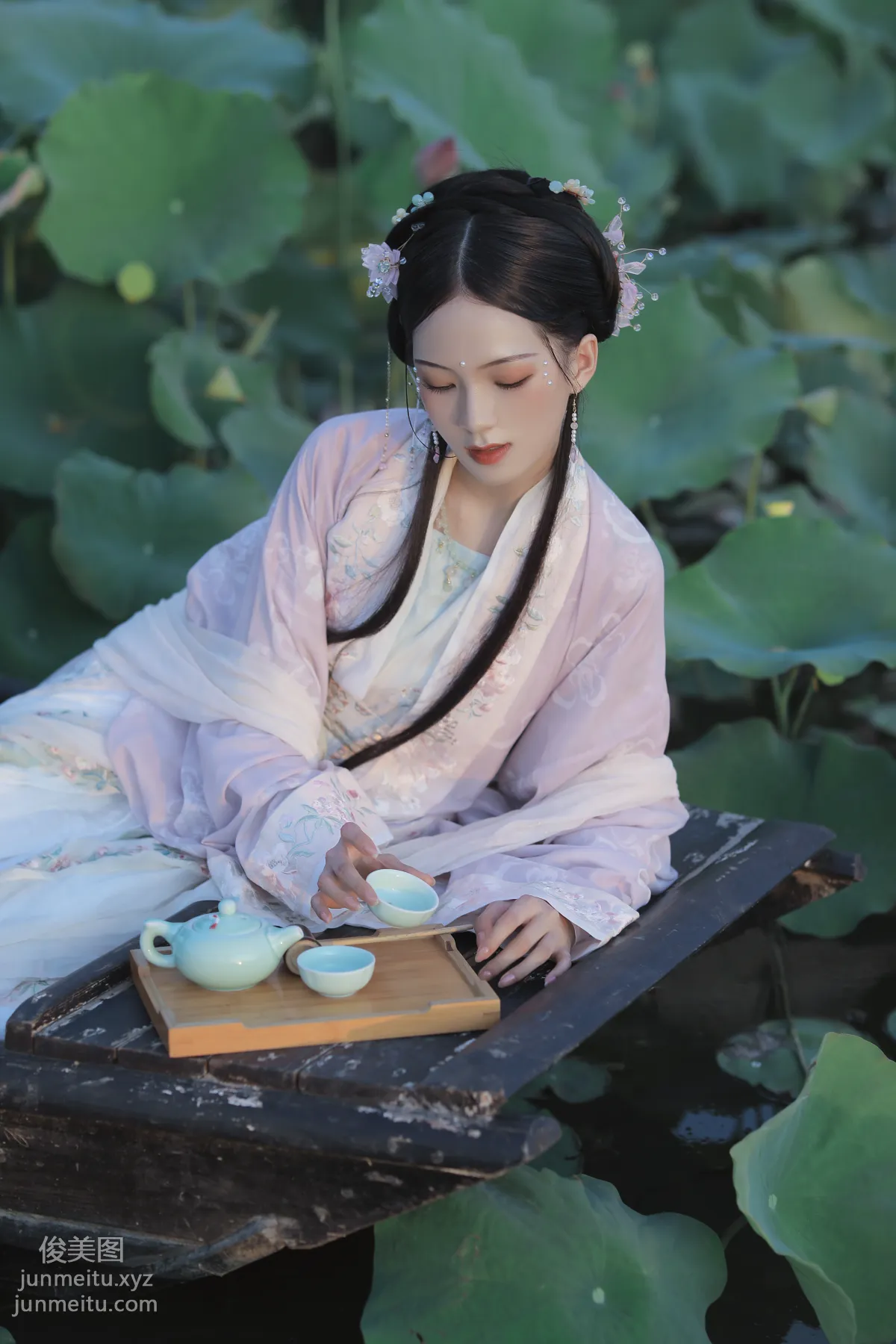 [艺图语] 2022.05.30 芙蓉 ella page 13