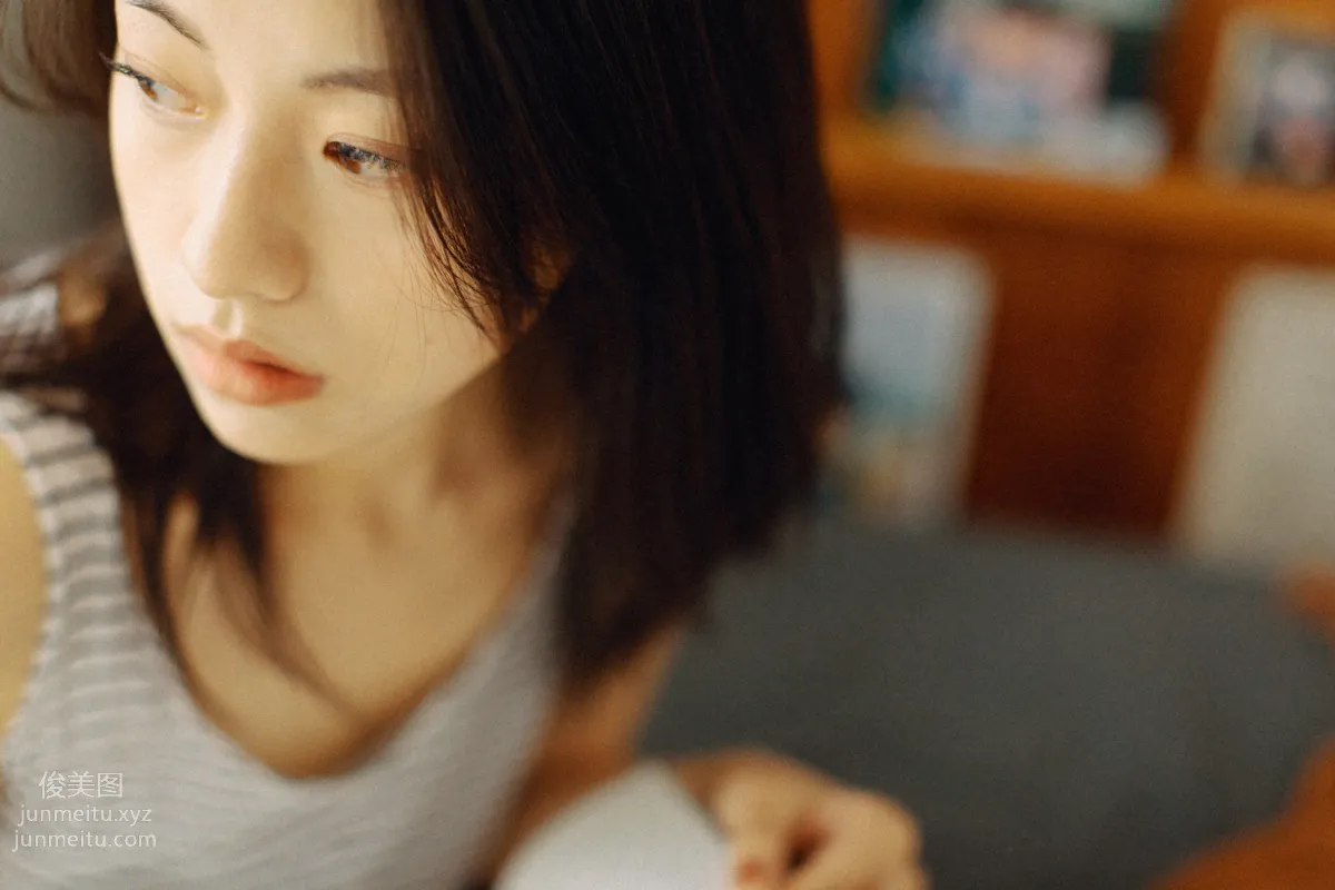 [艺图语] 2022.06.01 寝居女子写真集 九月 page 5