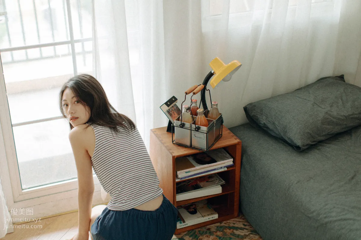 [艺图语] 2022.06.01 寝居女子写真集 九月 page 25