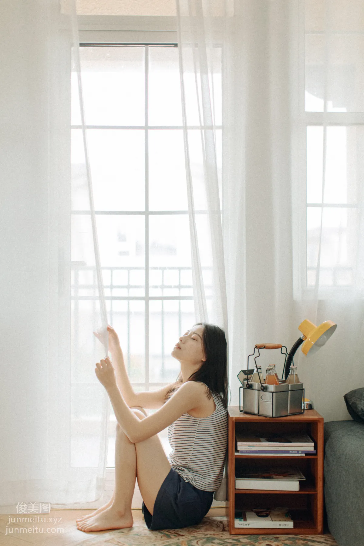 [艺图语] 2022.06.01 寝居女子写真集 九月 page 27