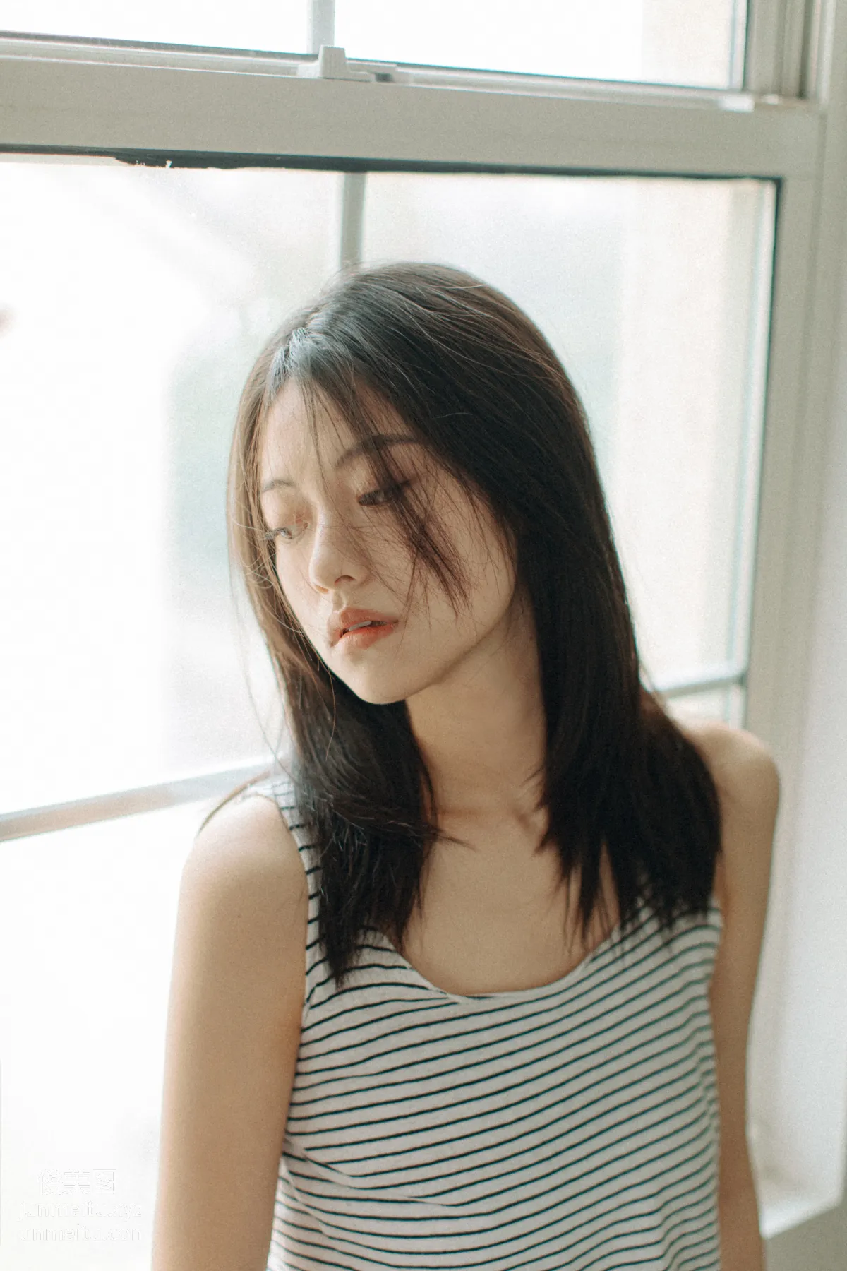[艺图语] 2022.06.01 寝居女子写真集 九月 page 34