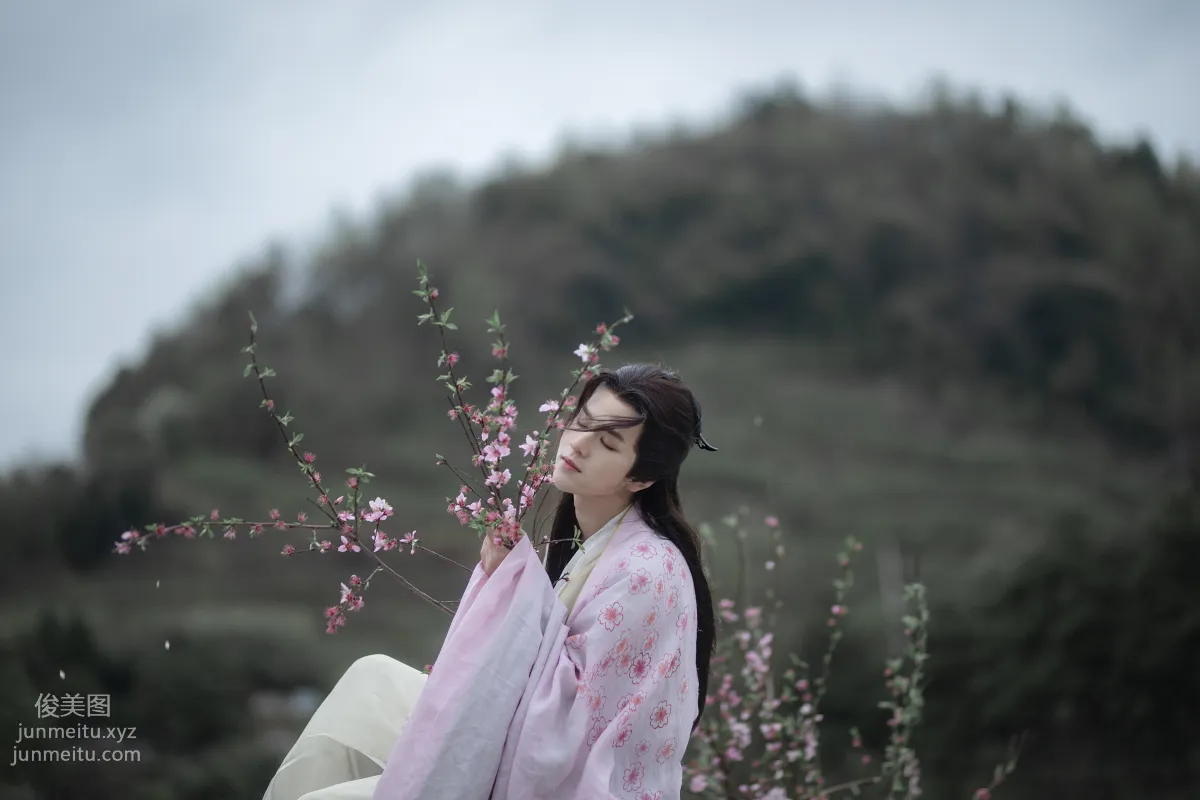 [艺图语] 2022.06.01 桃花仙人 李宇轩Yashon page 11