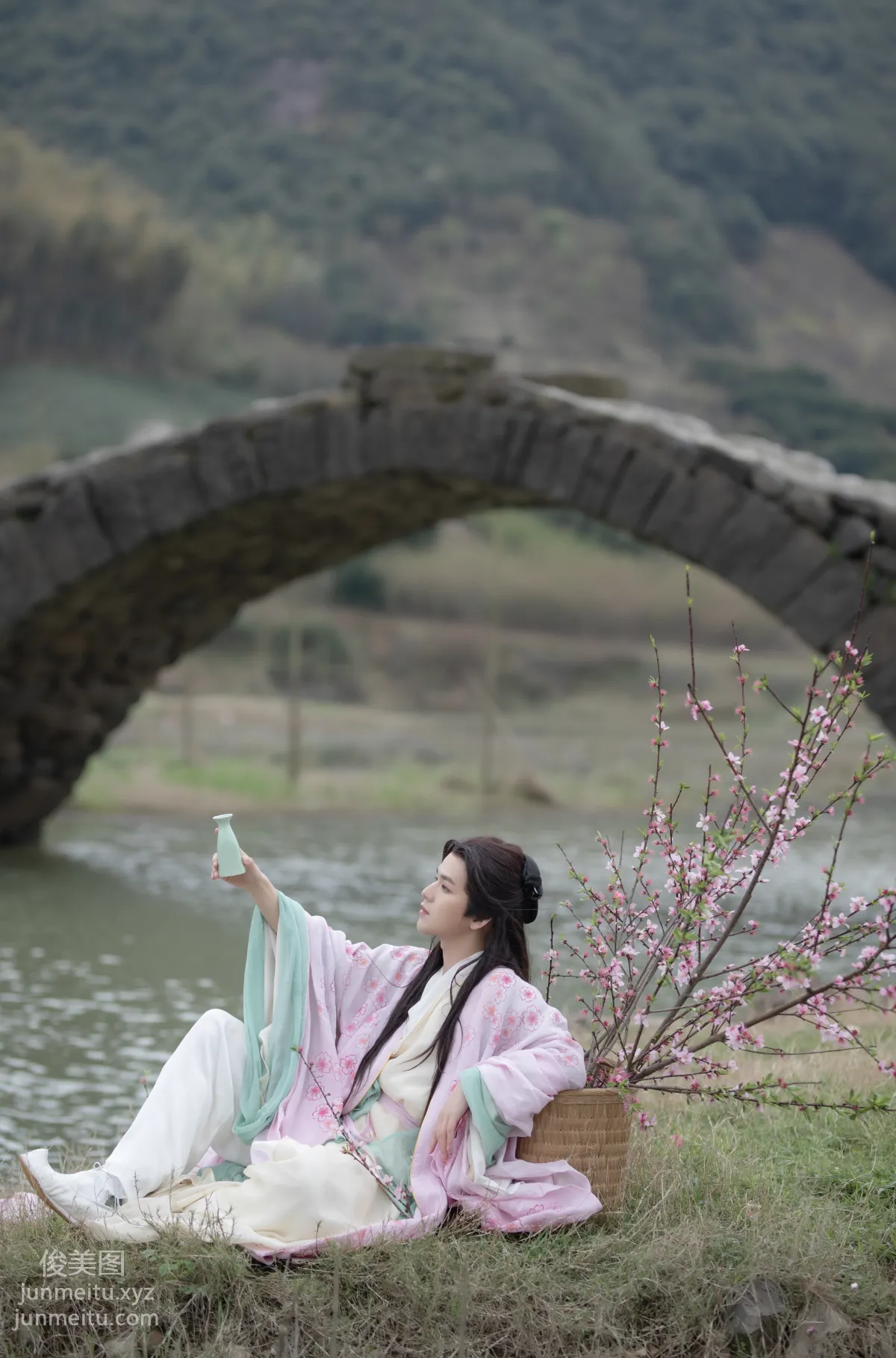 [艺图语] 2022.06.01 桃花仙人 李宇轩Yashon page 19