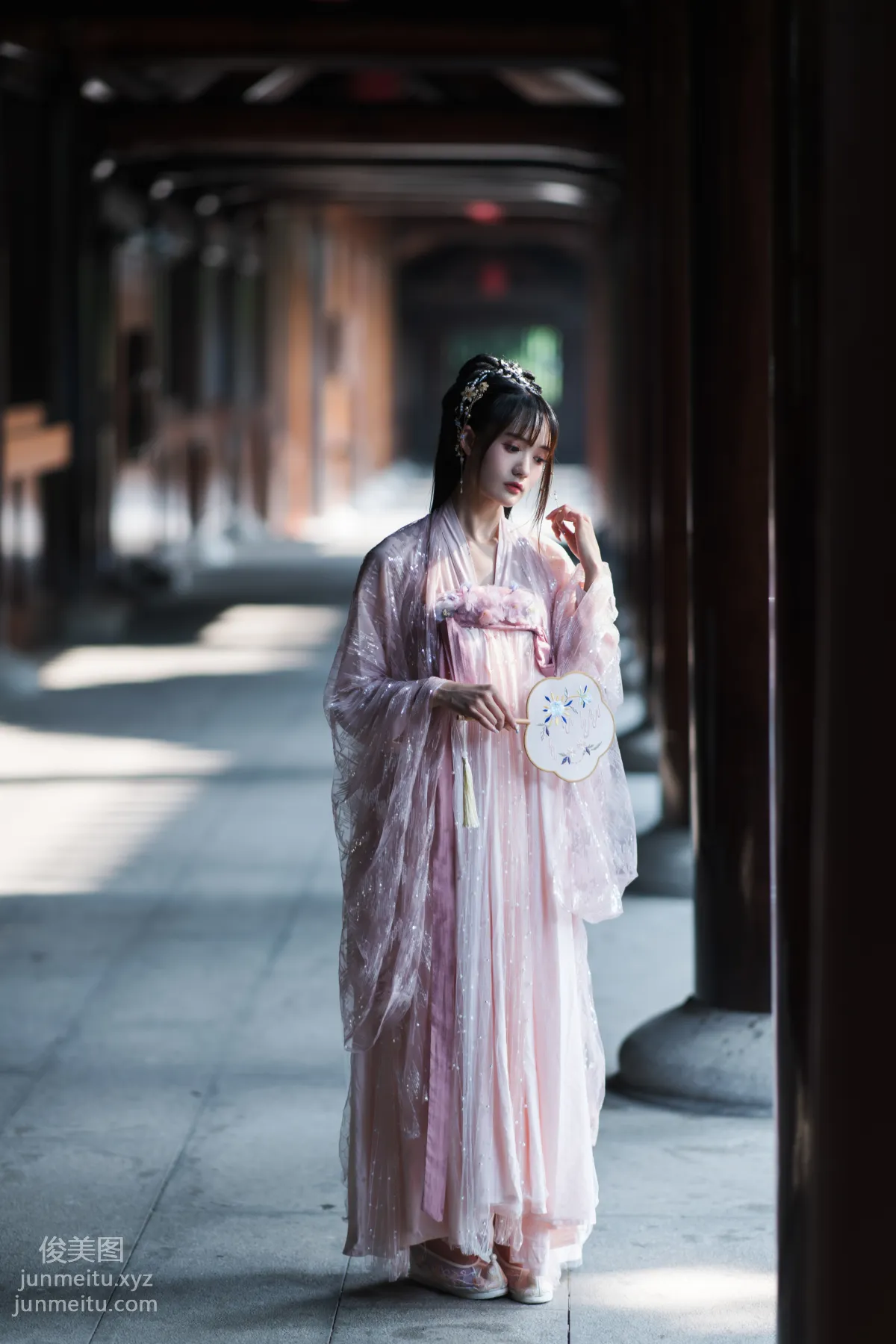 [艺图语] 2022.06.06 佛缘 兔子Zzz不吃胡萝卜 page 25