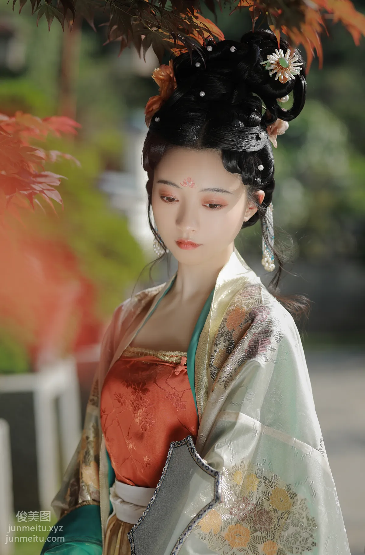 [艺图语] 2022.06.06 只此青绿 YunFleur page 15