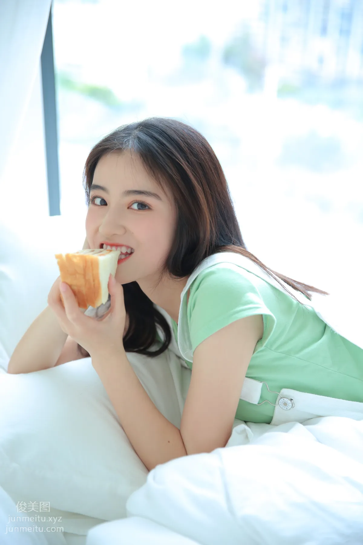 [艺图语] 2022.06.07 你的眼眸 瑶 page 8