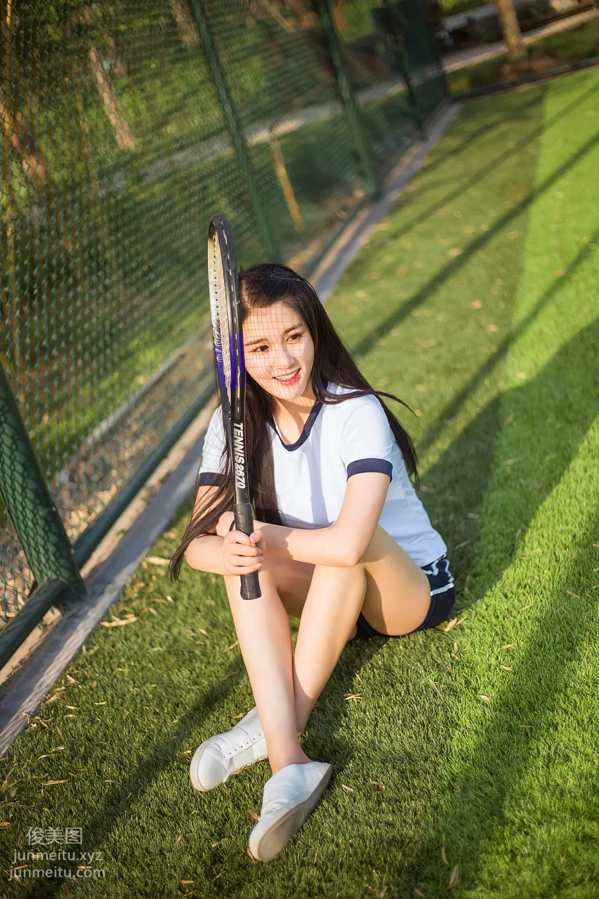 [艺图语] 2022.06.13 操场元气少女 尚雨茜Momooly page 9