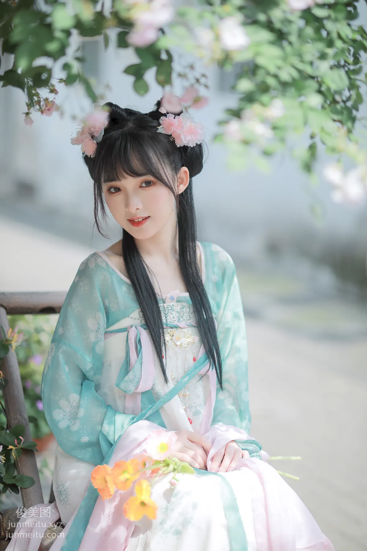 [艺图语] 2022.06.14 渐开荷芰落蔷薇 莉莉崽w page 11