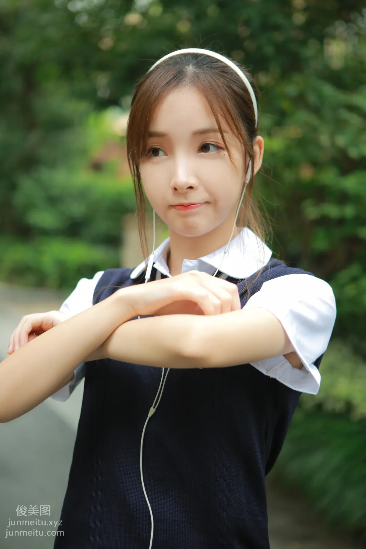 [艺图语] 2022.06.15 四月物语 SNH48-徐诗琪 page 22