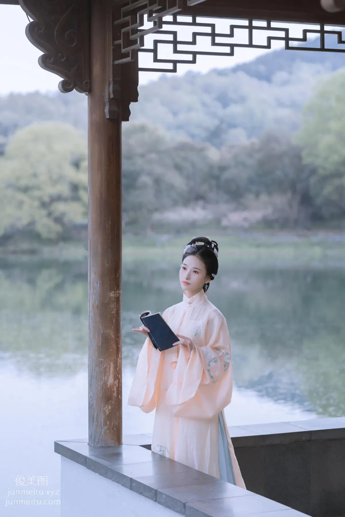 [艺图语] 2022.06.15 故园春晓 眸小妖 page 13