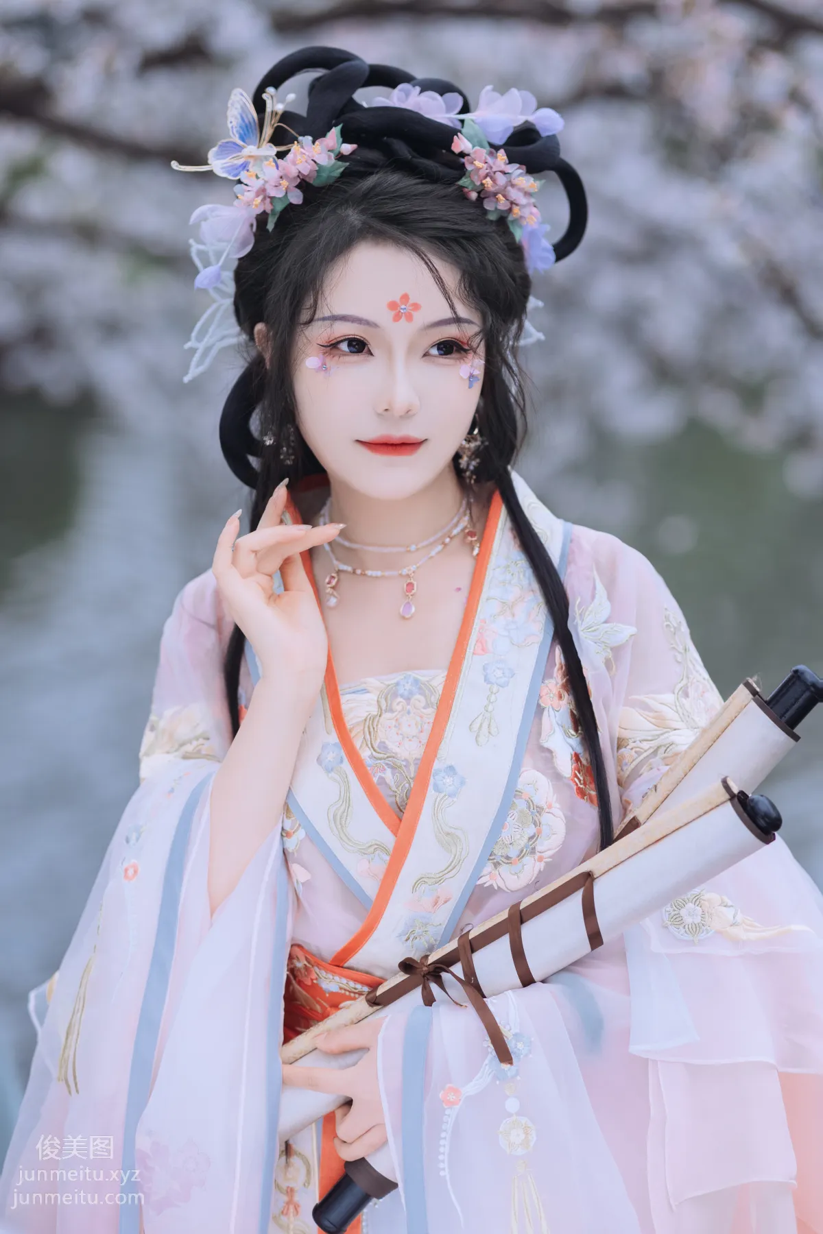 [艺图语] 2022.06.24 初春赏樱 璐璐haley page 14