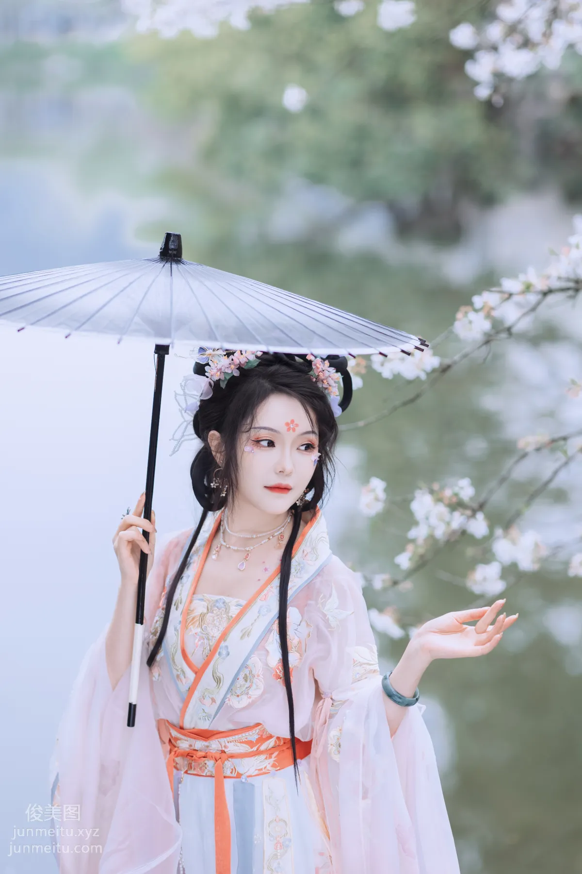 [艺图语] 2022.06.24 初春赏樱 璐璐haley page 43