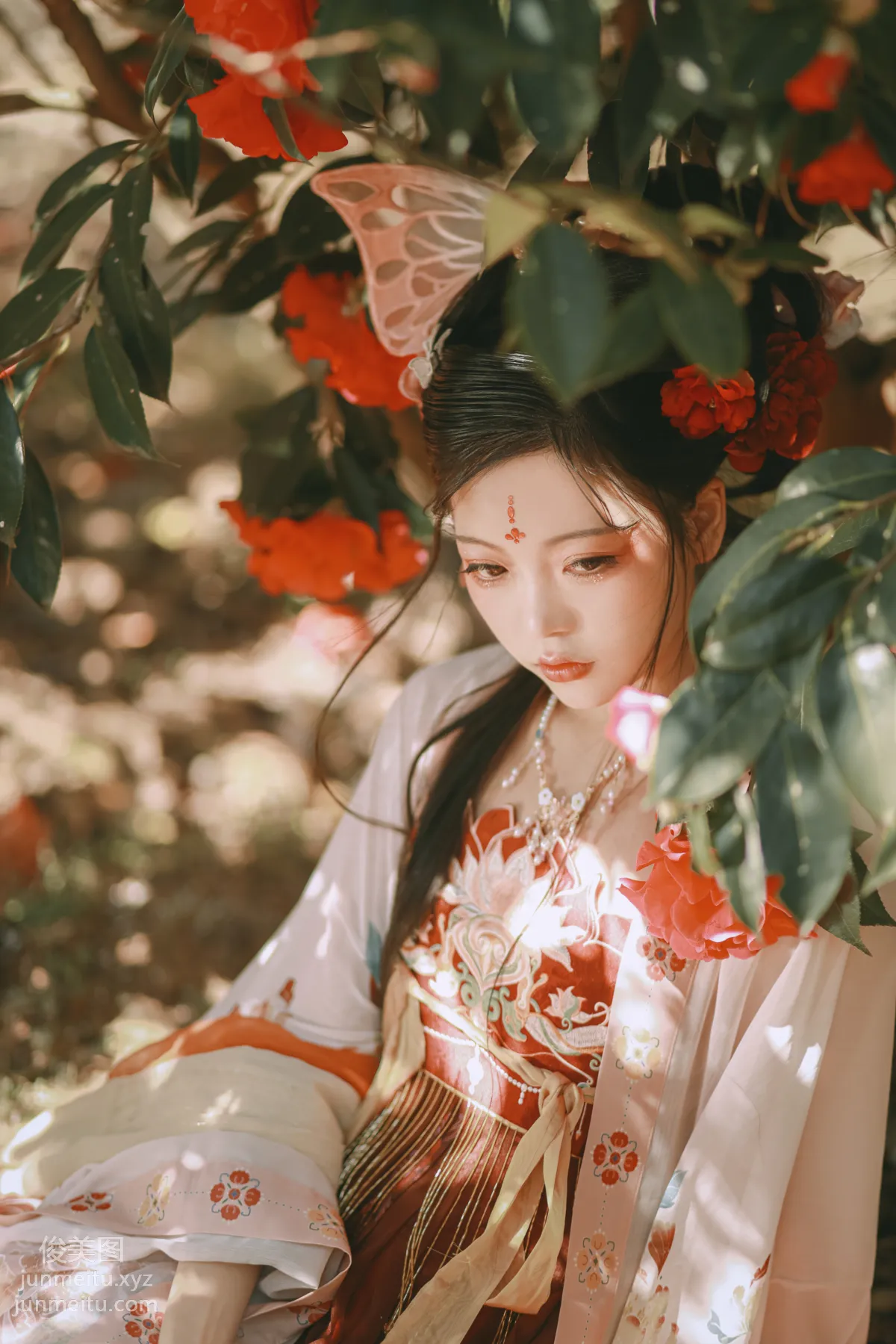 [艺图语] 2022.06.26 山茶花神 芍药_Y page 7