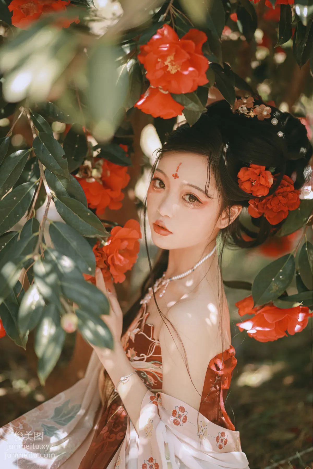 [艺图语] 2022.06.26 山茶花神 芍药_Y page 10