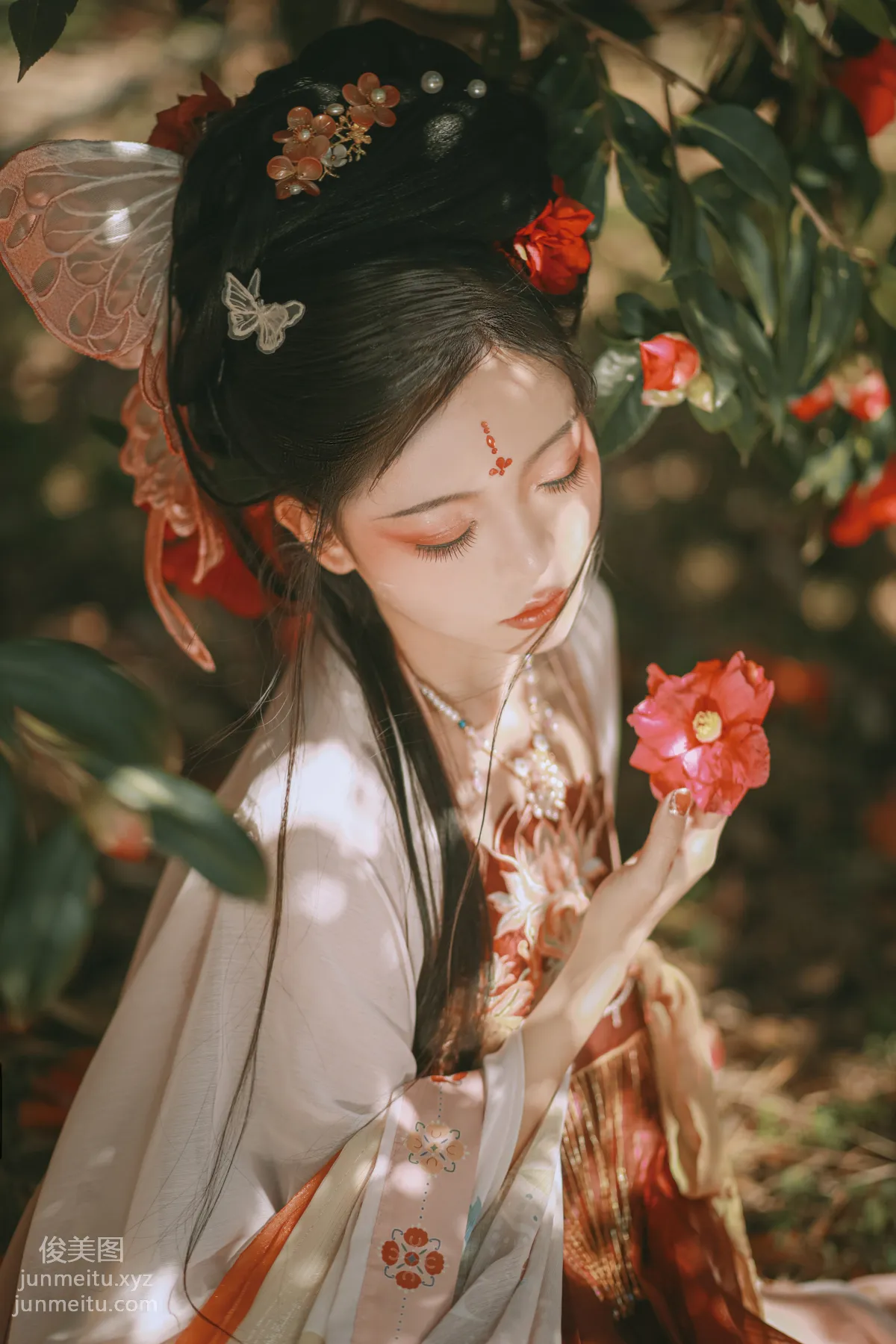 [艺图语] 2022.06.26 山茶花神 芍药_Y page 15