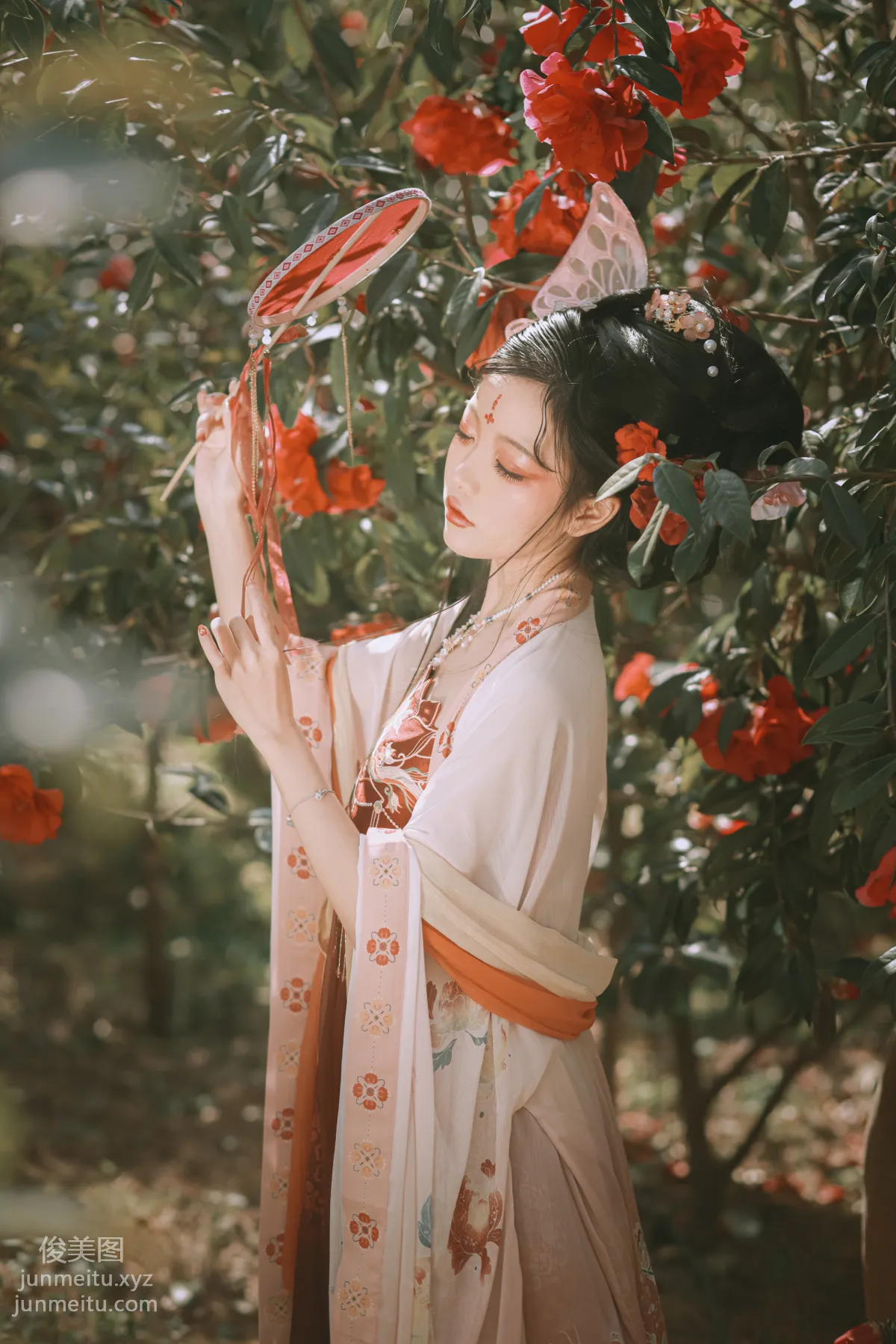 [艺图语] 2022.06.26 山茶花神 芍药_Y page 22