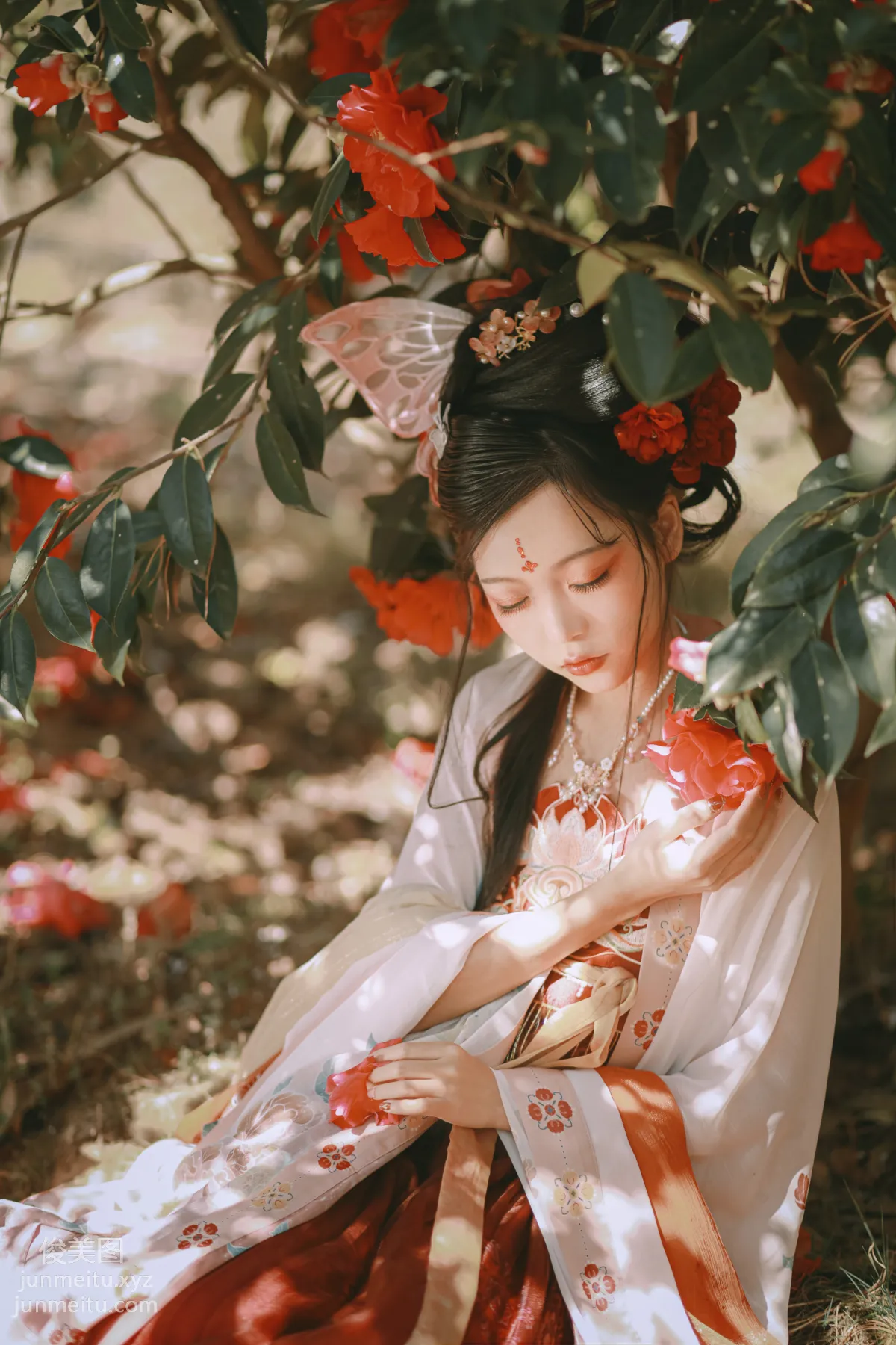 [艺图语] 2022.06.26 山茶花神 芍药_Y page 41