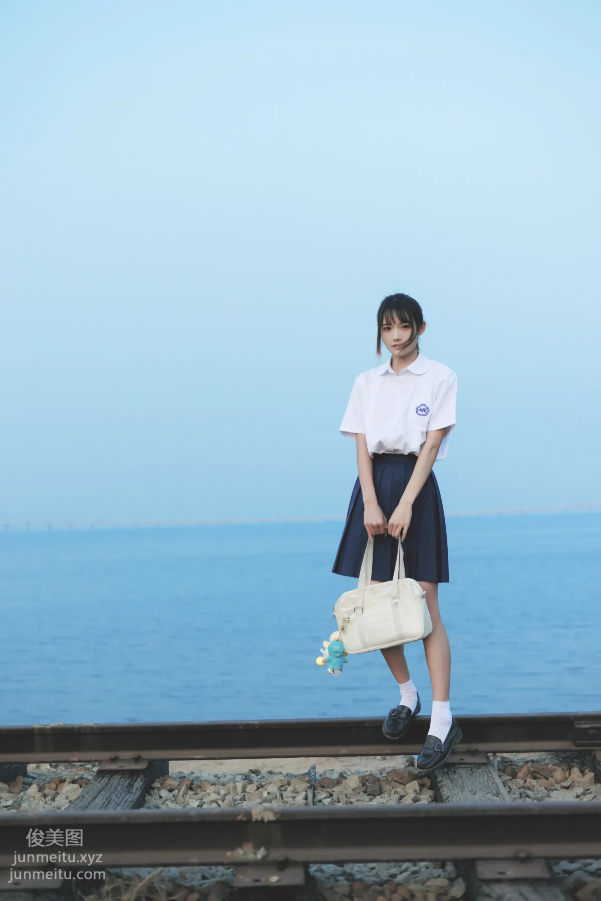 [艺图语] 2022.06.28 海风的声音 兔子Zzz不吃胡萝卜 page 14