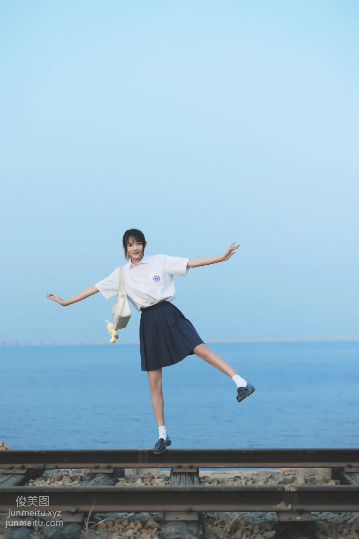 [艺图语] 2022.06.28 海风的声音 兔子Zzz不吃胡萝卜 page 40