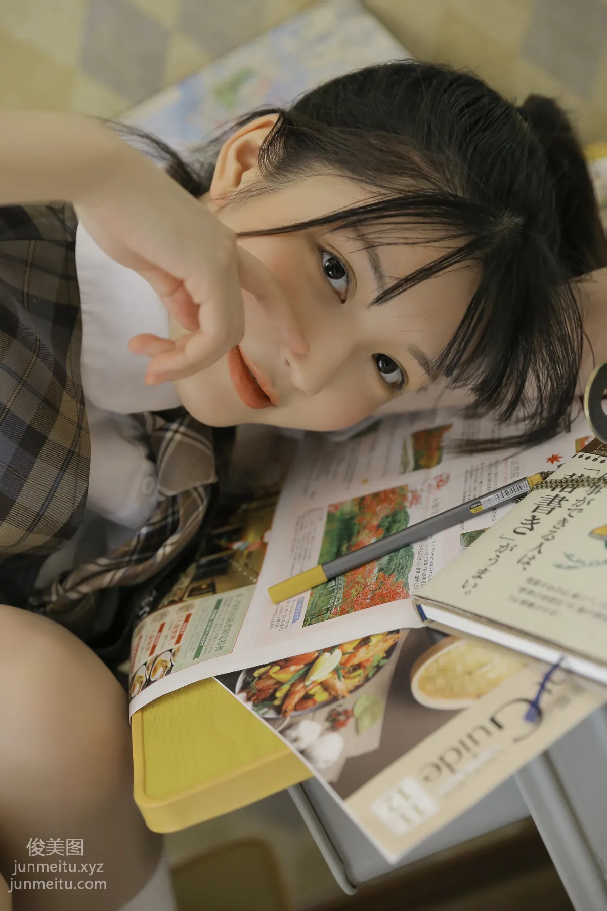 [艺图语] 2022.06.29 高校女生 金迪-Vivian page 4