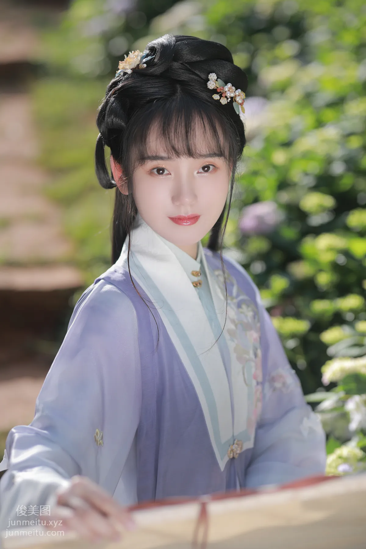 [艺图语] 2022.07.01 风有约，花不误 甜甜阑 page 6