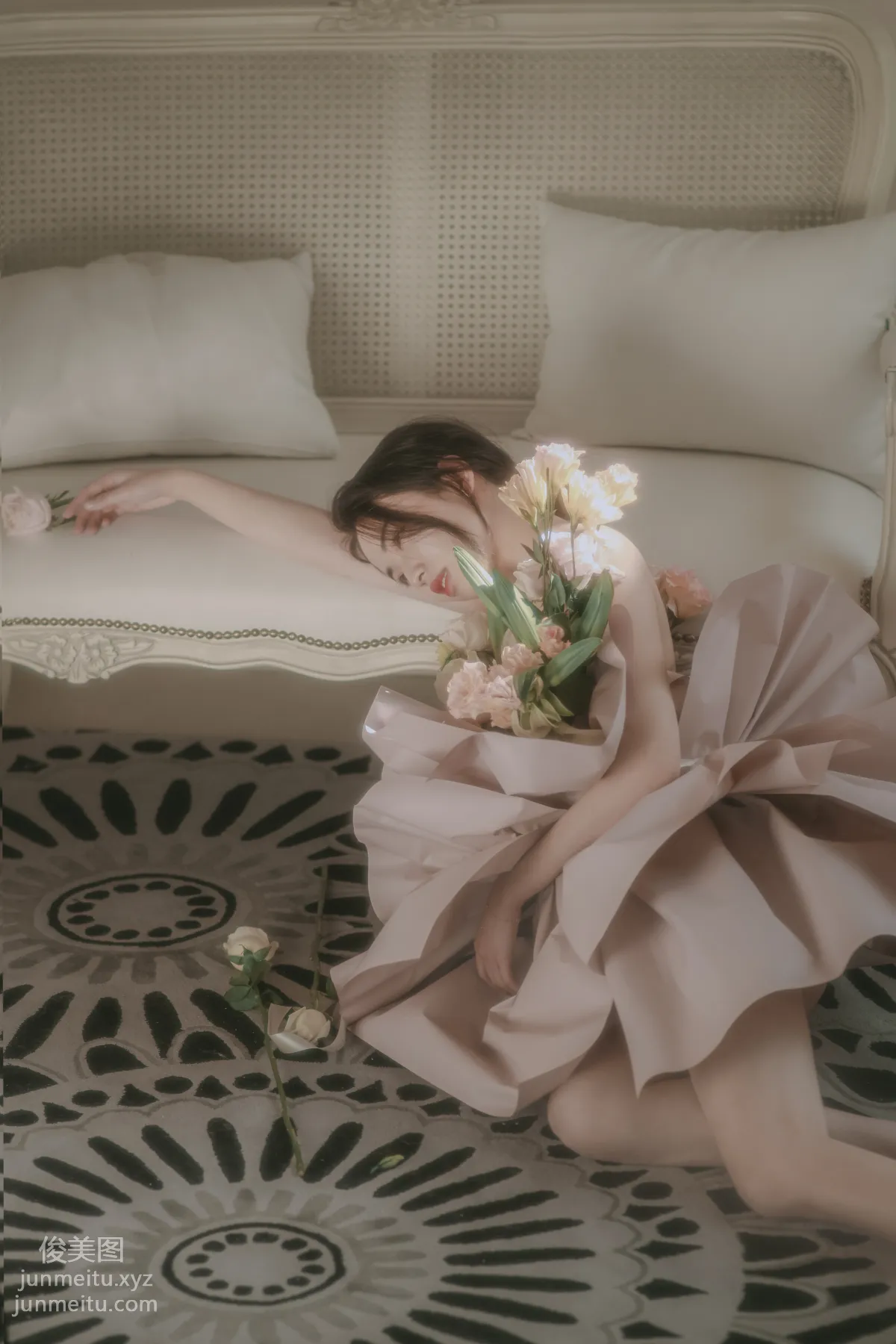 [艺图语] 2022.07.02 花与少女 小朱 page 24