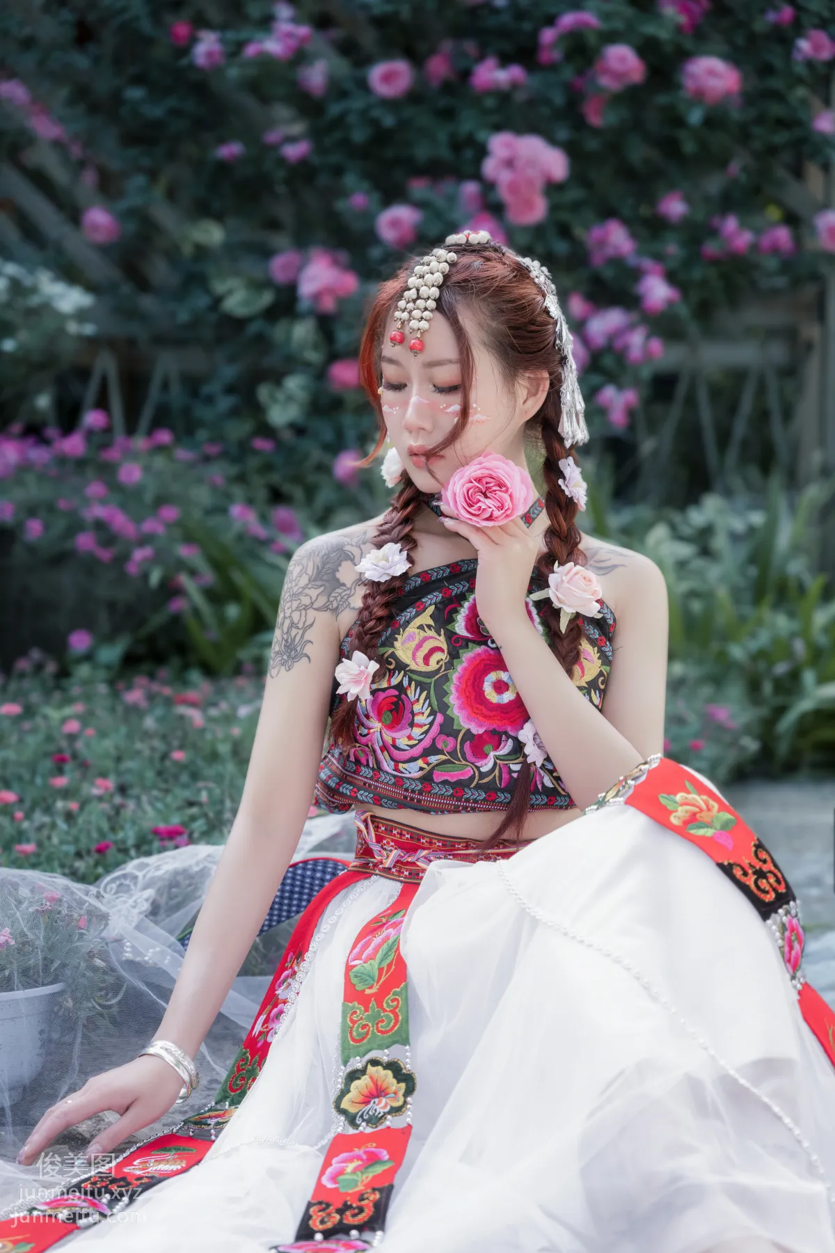 [艺图语] 2022.07.02 蔷薇少女 邓娃儿 page 8