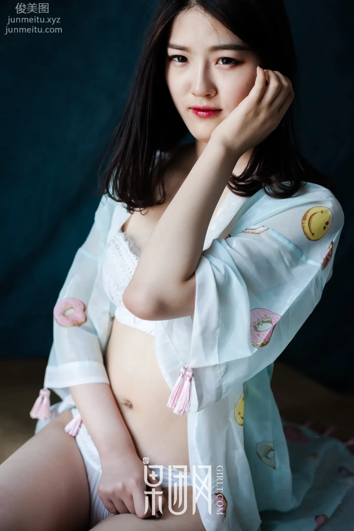 [GIRLT果团网]投稿作品 2017.06.29 TG013 初夏的蜜语@黑与白的交融@昏暗又明亮 page 7