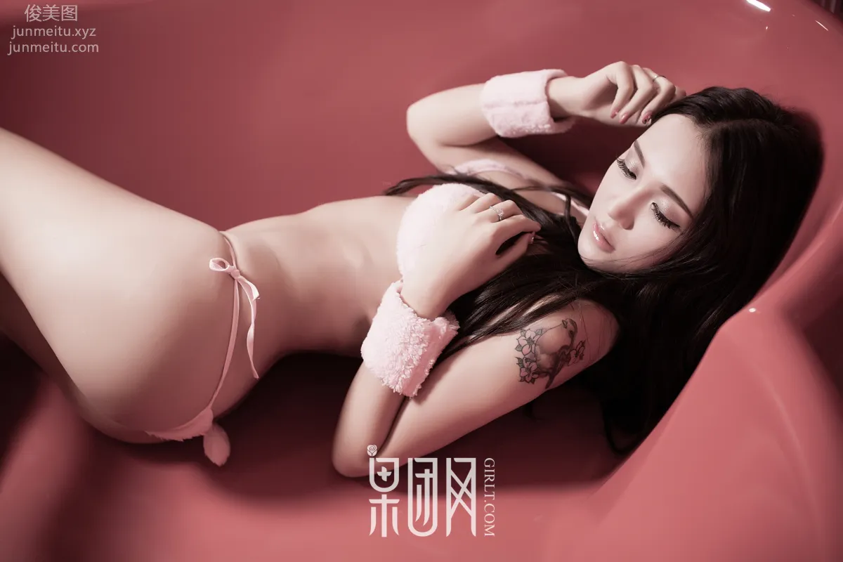 [Girlt果团网] 2018.04.04 No.136 小兔子乖乖 page 43