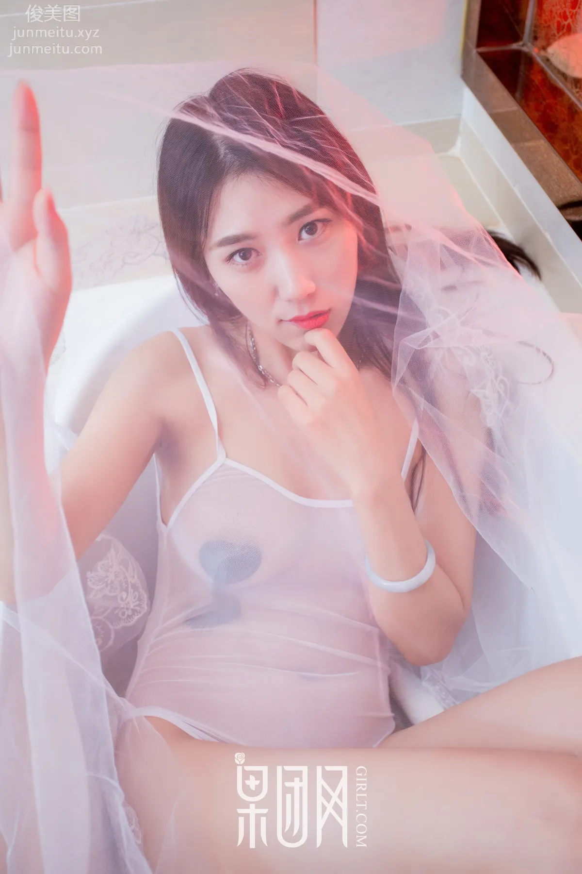 [Girlt果团网] 2018.04.12 No.138 yoki page 33
