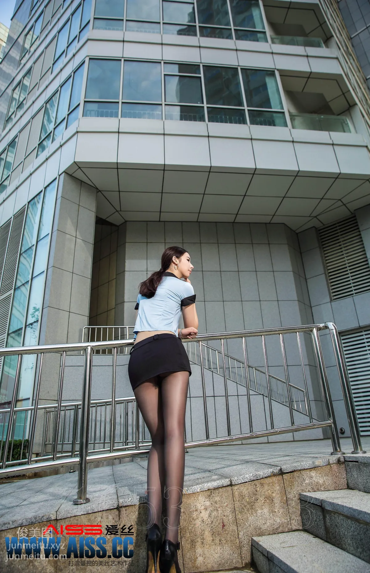 AISS爱丝 黄金会员版 F5023 长腿女警 [68P] page 4