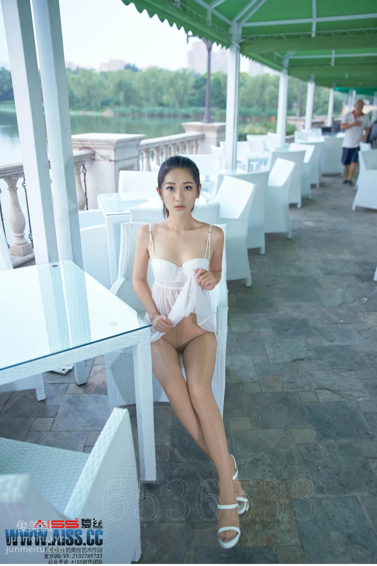AISS爱丝 黄金会员版 F6029 穿丝袜的街道亚美依 [73P] page 7
