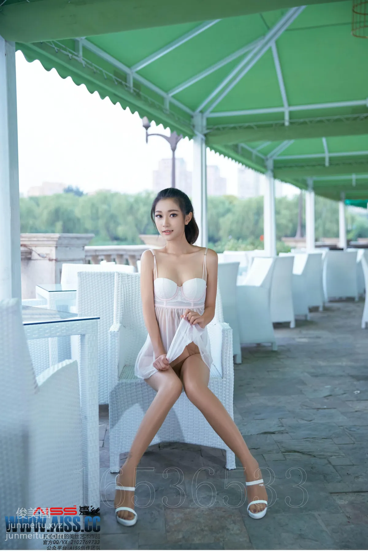 AISS爱丝 黄金会员版 F6029 穿丝袜的街道亚美依 [73P] page 9