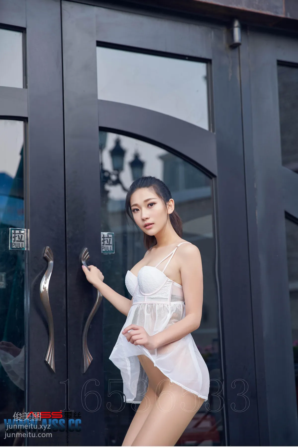 AISS爱丝 黄金会员版 F6029 穿丝袜的街道亚美依 [73P] page 45