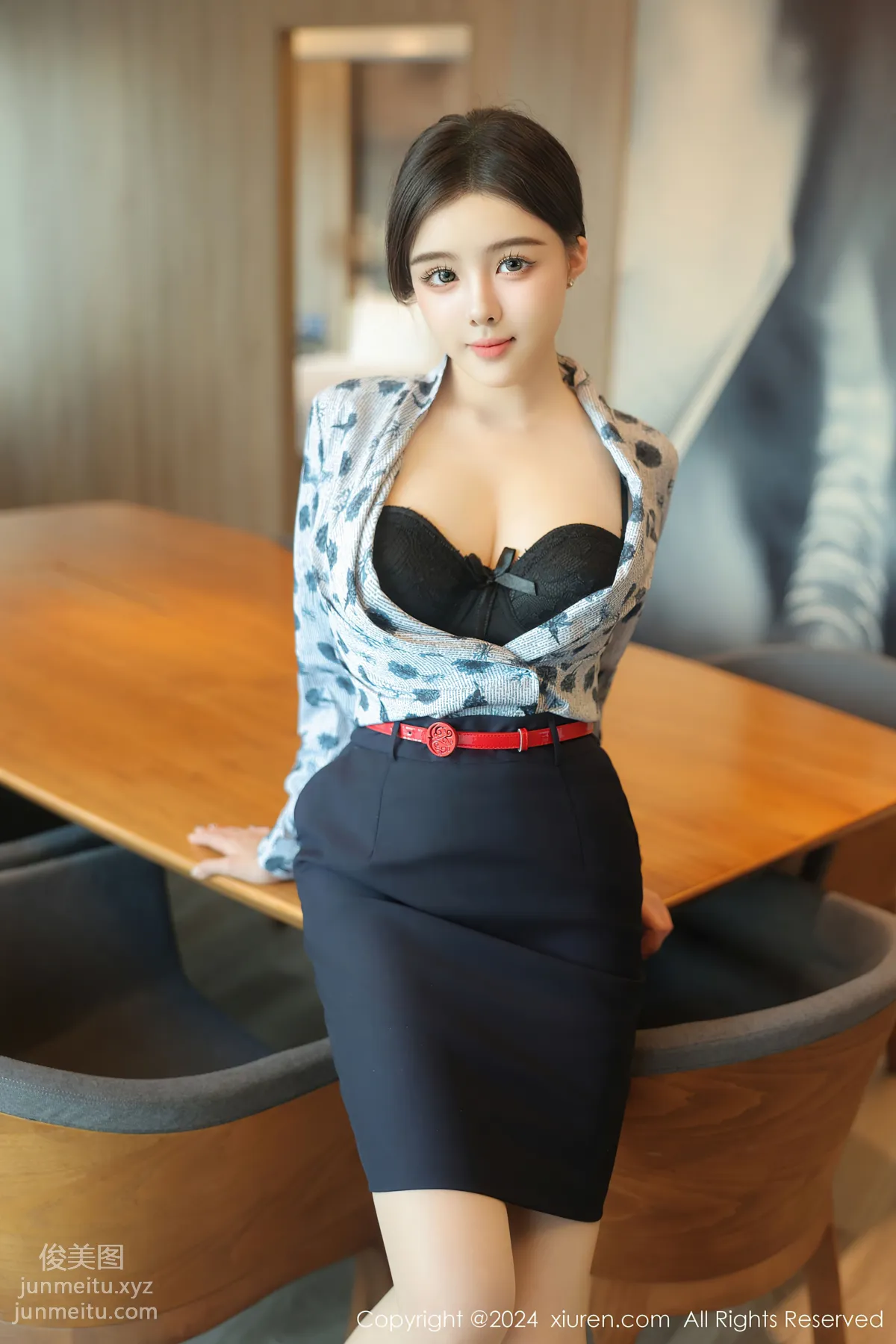 [Xiuren秀人网]2024.07.26 NO.8919 袁圆 page 15