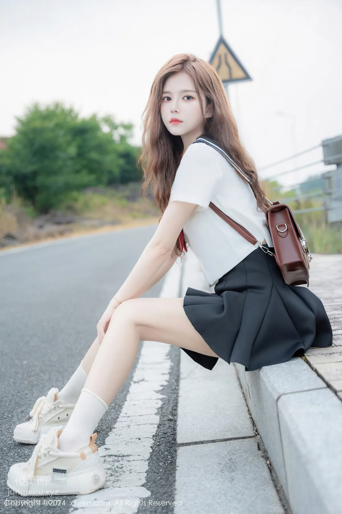 [Xiuren秀人网]2024.08.01 NO.8948 拍黄瓜girl page 42
