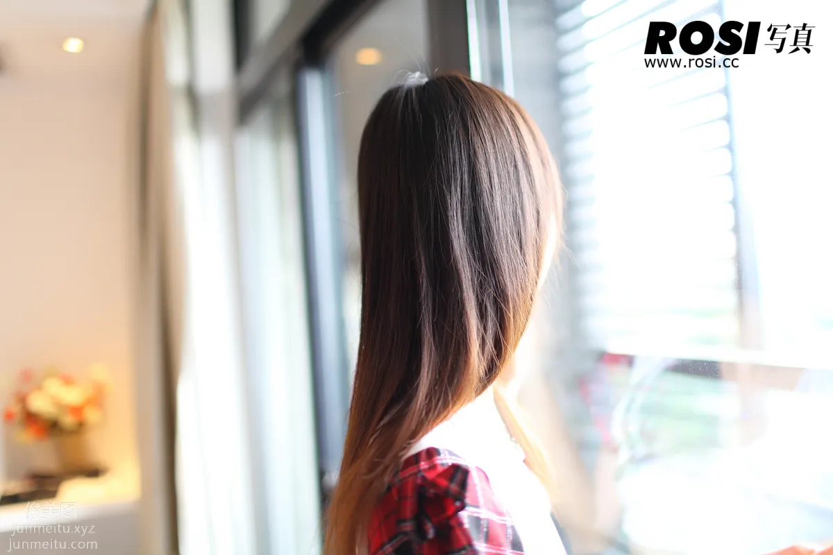 ROSI写真 NO.092 page 2
