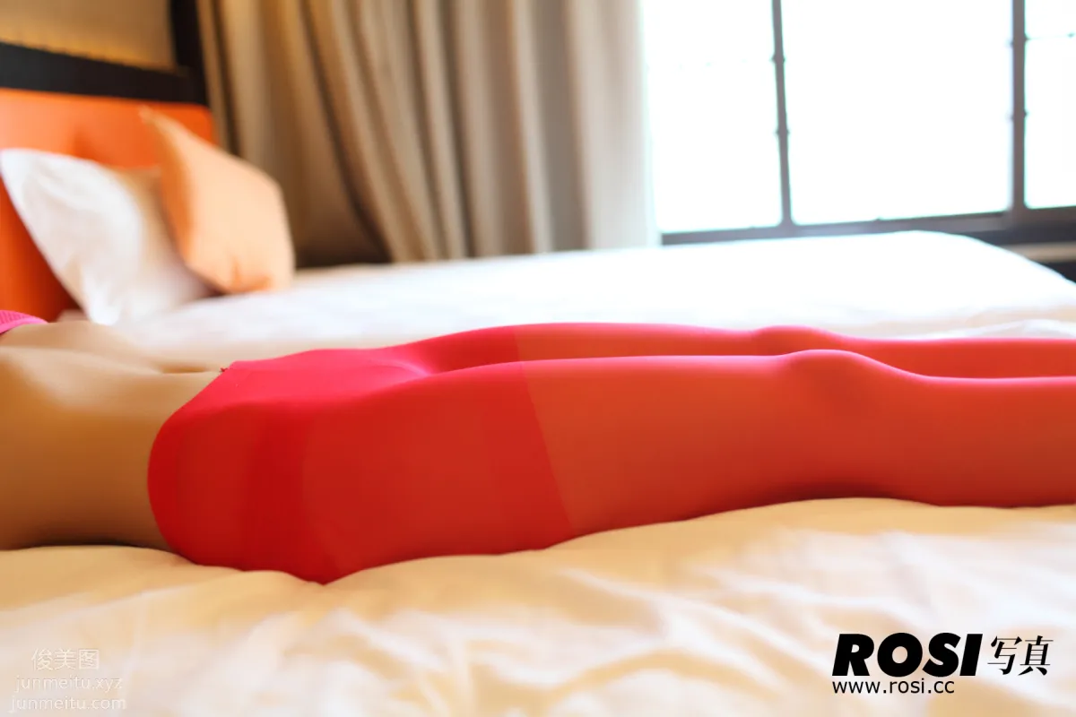 ROSI写真 NO.100 page 2