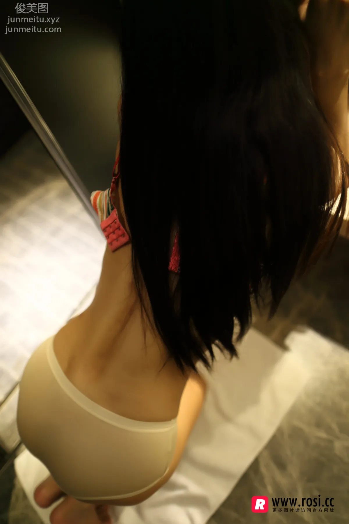 [ROSI写真] 2017.09.14 No.2108 page 16