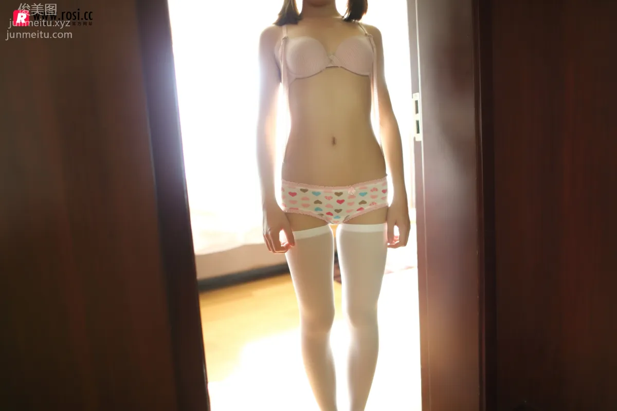 [ROSI写真] 2017.11.21 NO.2176 page 6