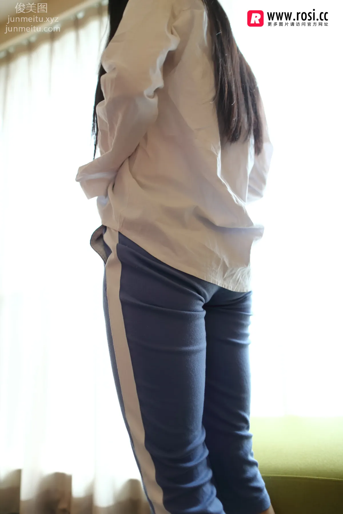 [ROSI写真] 2017.11.29 NO.2184 page 18