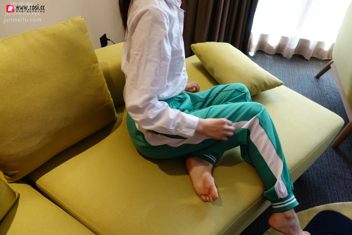 [ROSI写真] 2018.01.03 No.2219 page 3