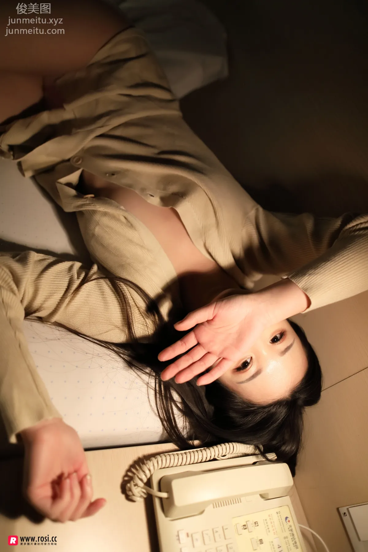 [ROSI写真] 2018.03.19 NO.2294 page 44