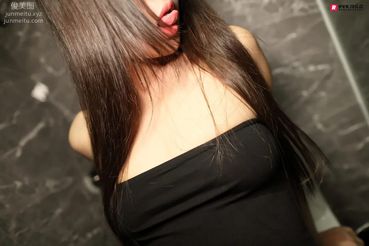 [ROSI写真] 2018.04.15 NO.2321 page 16