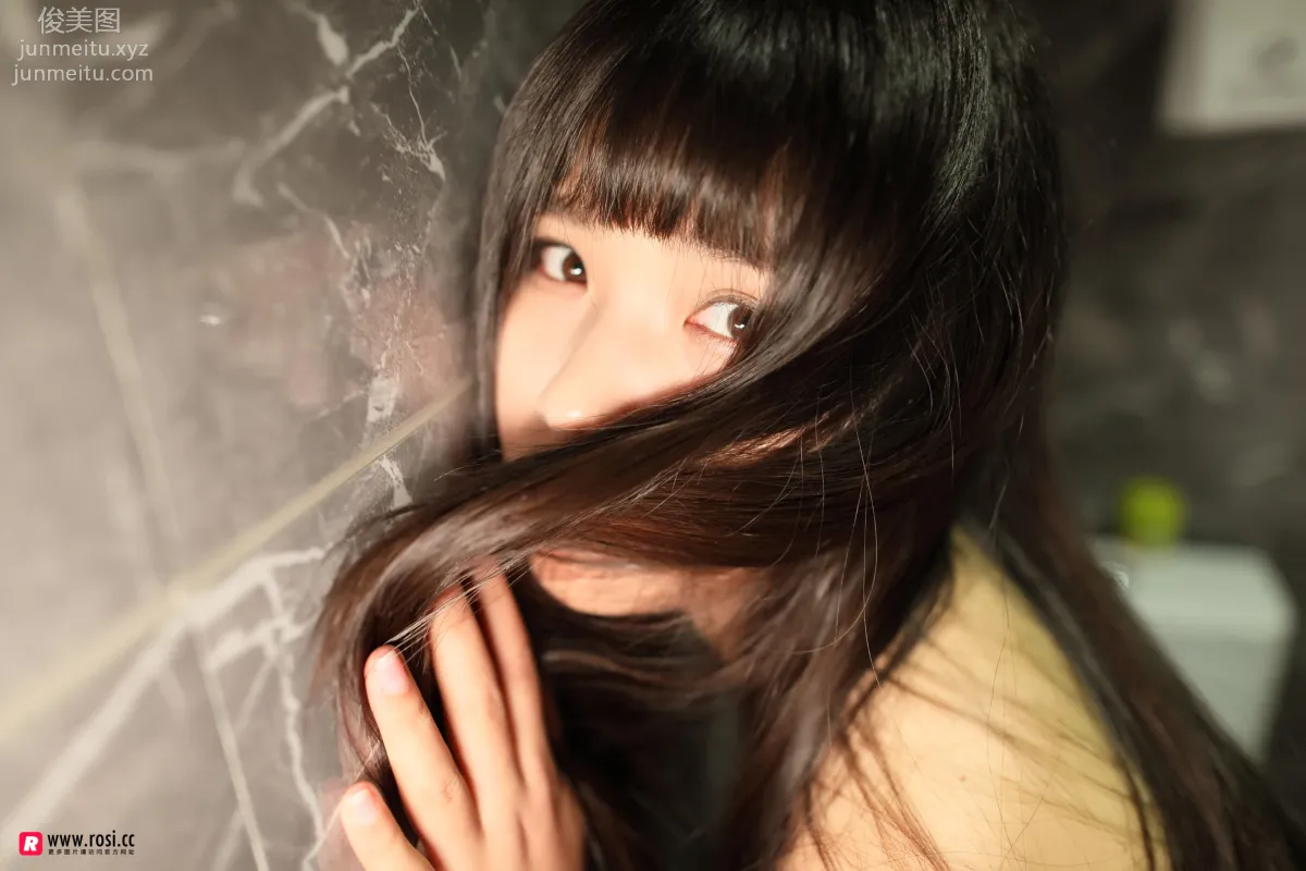 [ROSI写真] 2018.04.15 NO.2321 page 44