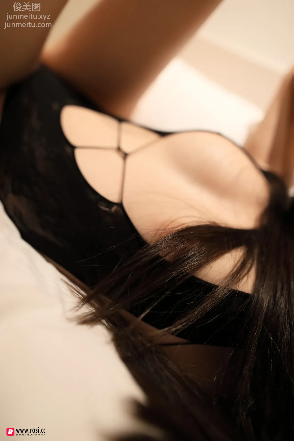 [ROSI写真] 2018.04.19 NO.2325 page 28