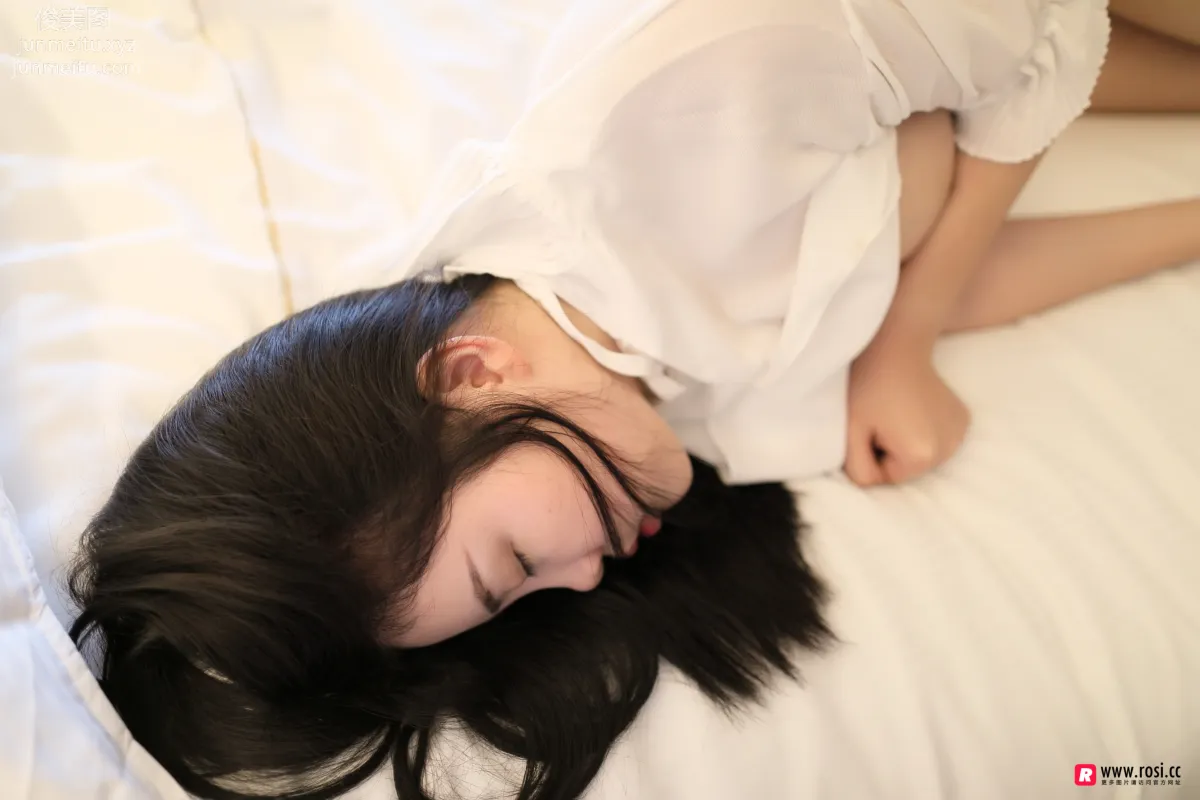 [ROSI写真] 2018.06.23 NO.2390 page 26