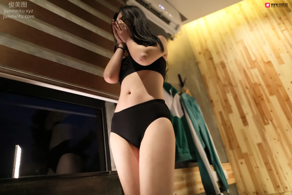 [ROSI写真] 2018.07.18 NO.2415 page 5