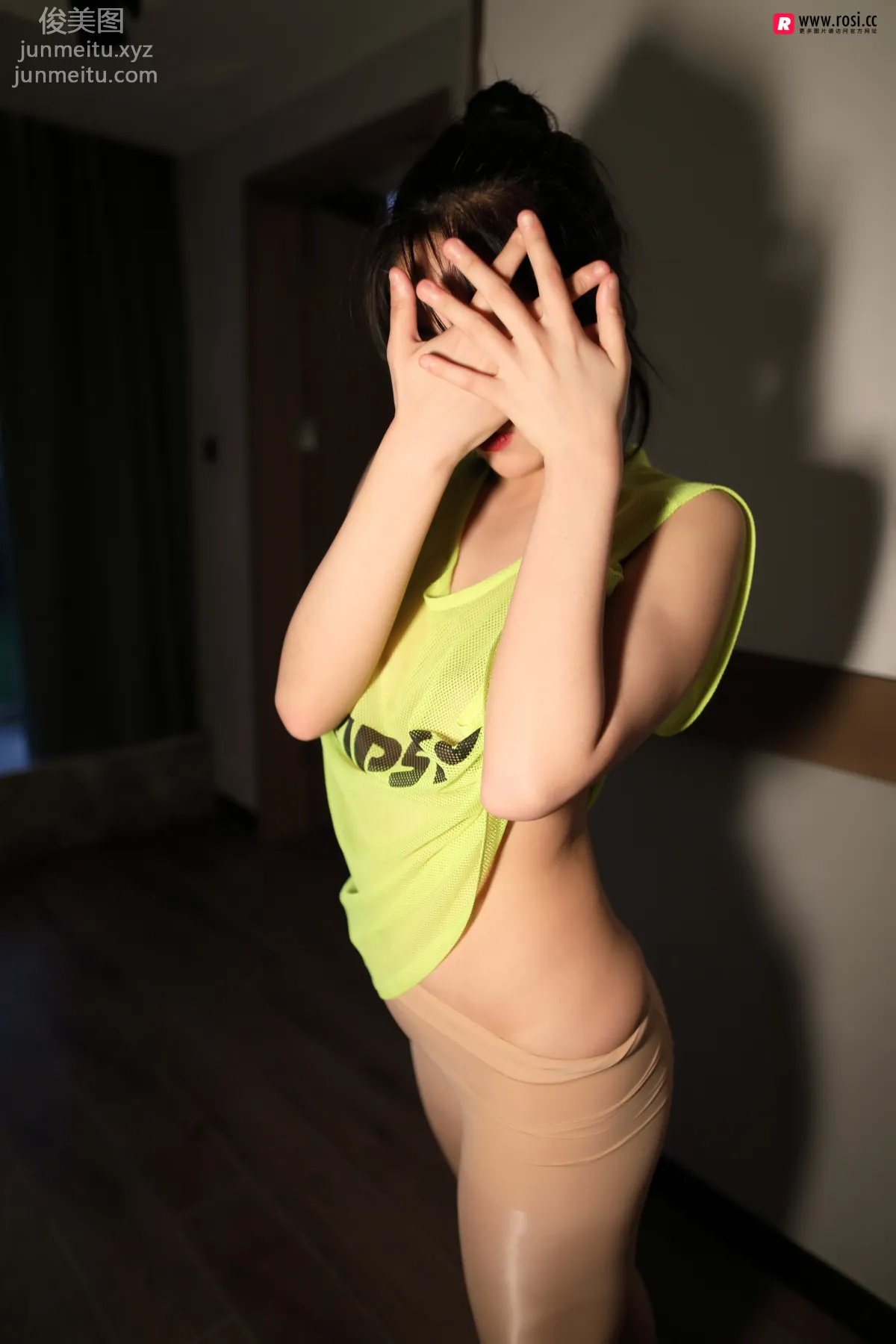 [ROSI写真] 2018.08.05 NO.2433 page 49