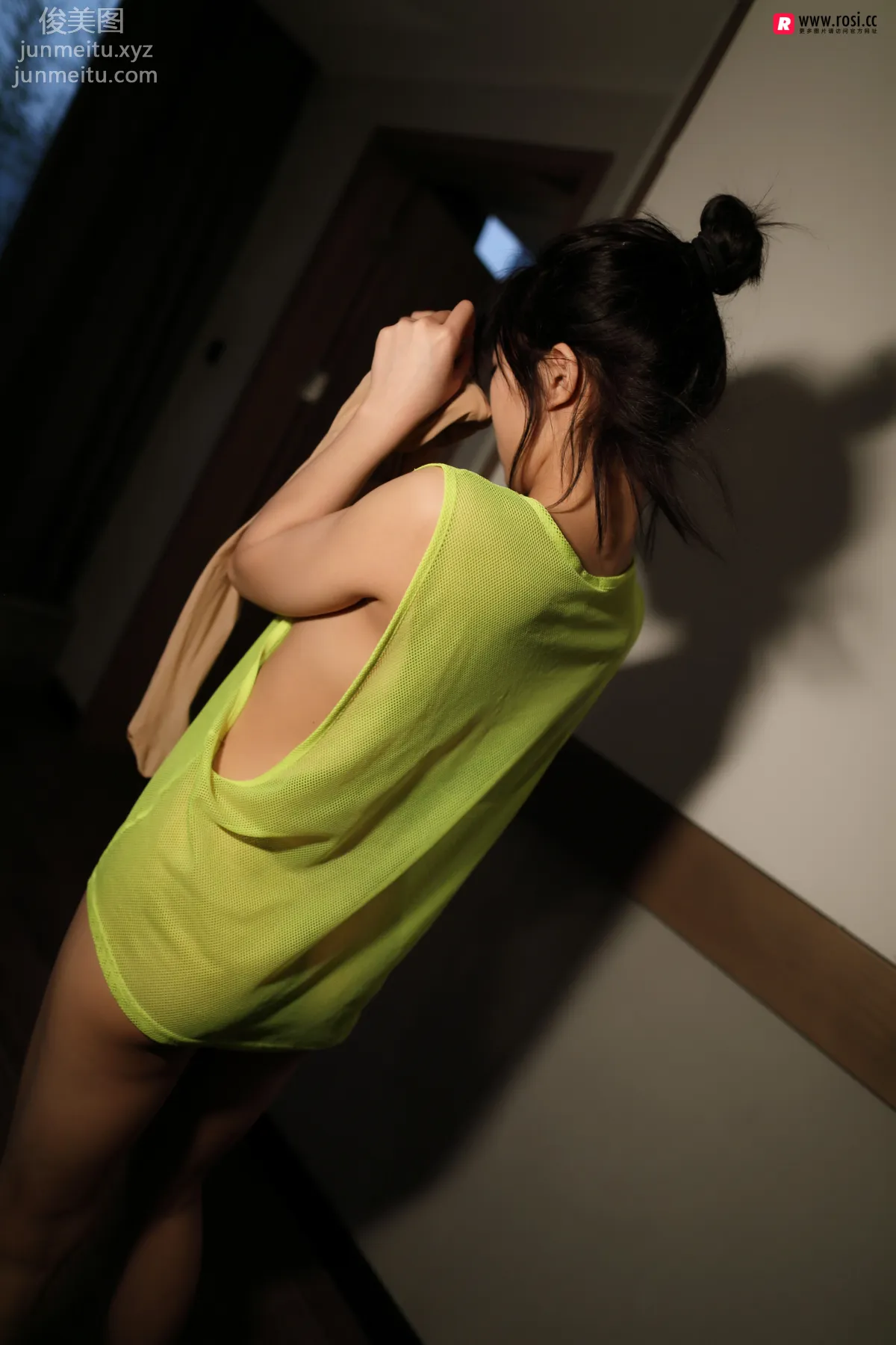 [ROSI写真] 2018.08.05 NO.2433 page 62